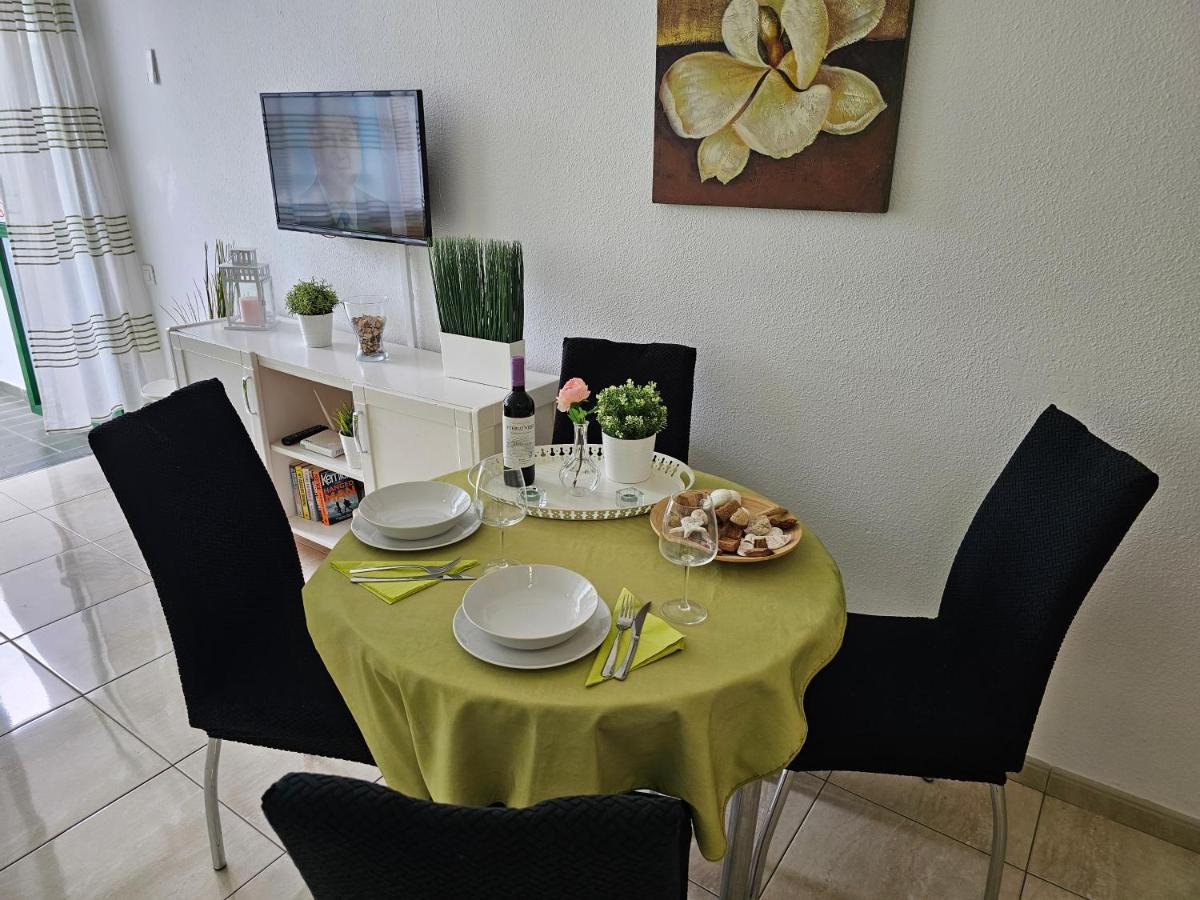 Casa Palmera 3 Only 150 Metres To The Beach, Heated Pool, Wifi, Sat-Tv, Balcony Arona  Zewnętrze zdjęcie