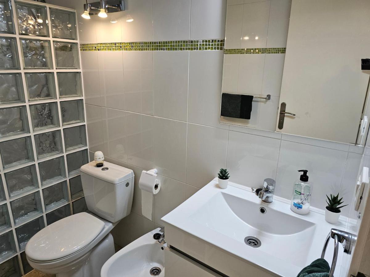 Casa Palmera 3 Only 150 Metres To The Beach, Heated Pool, Wifi, Sat-Tv, Balcony Arona  Zewnętrze zdjęcie