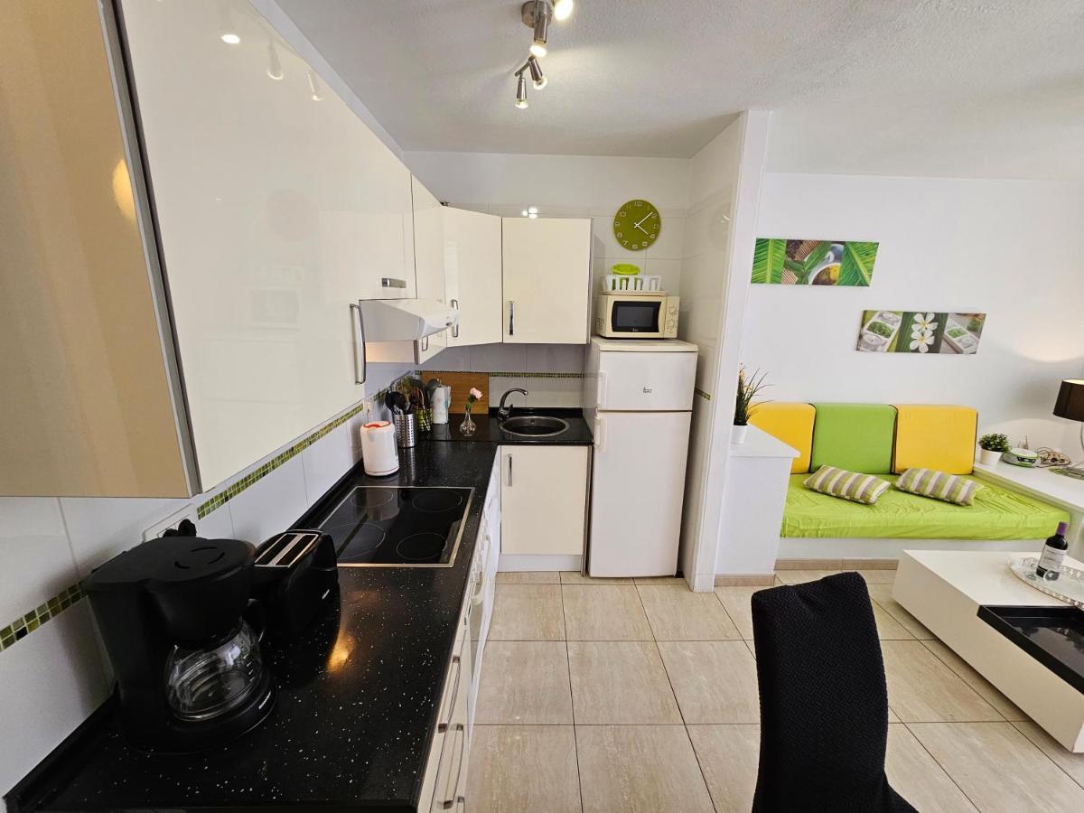 Casa Palmera 3 Only 150 Metres To The Beach, Heated Pool, Wifi, Sat-Tv, Balcony Arona  Zewnętrze zdjęcie